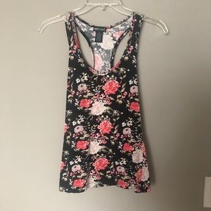 NWOT Juniors M Wet Seal Floral Racerback Tank